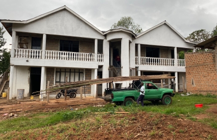 Björt sýn rekur og byggir Takk barnaheimilið